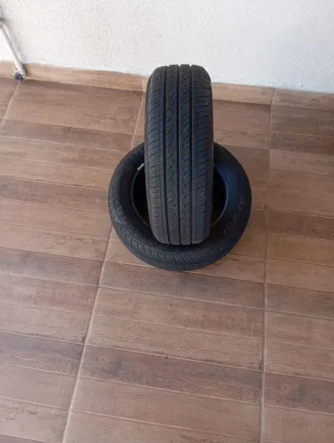 Pneus aro 14