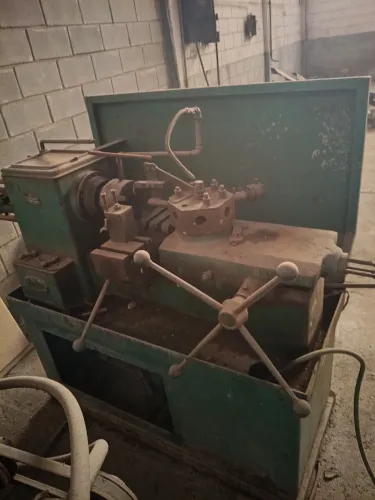 Torno revolver AMA 
