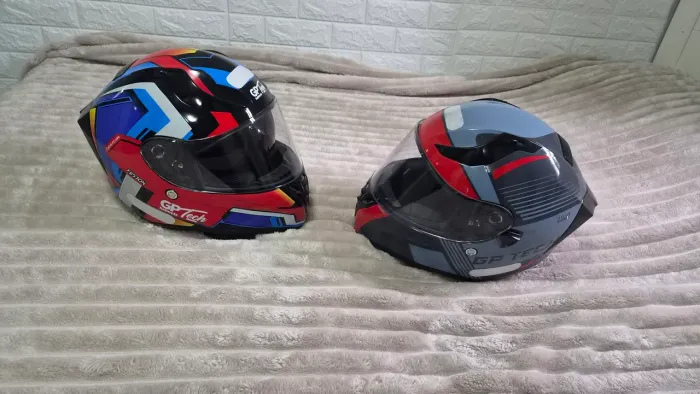 Vendo dois capacetes GPTECH tamanho 58