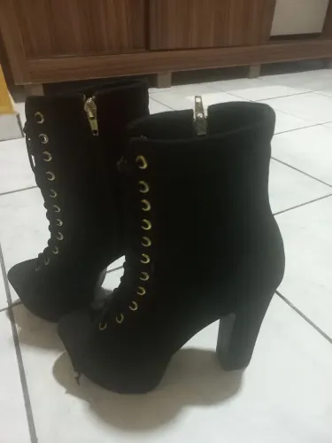 Bota feminina