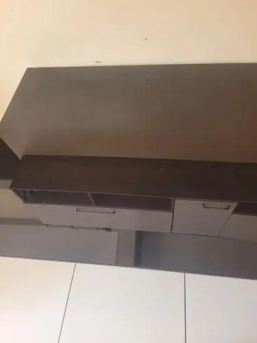 Mesa de vidro preta