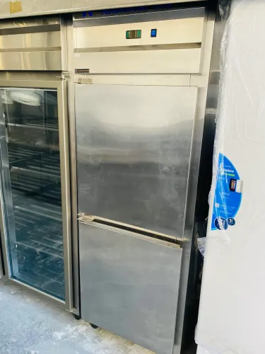 Freezer inox vertical 02 portas Referencial Inox