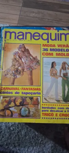Revista Manequim janeiro e fevereiro de 1971 Editora Abril