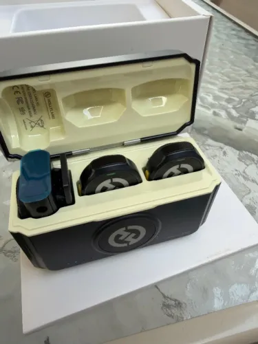 Hollyland LARK M2 Combo Microfone Sem Fio - Praticamente Novo