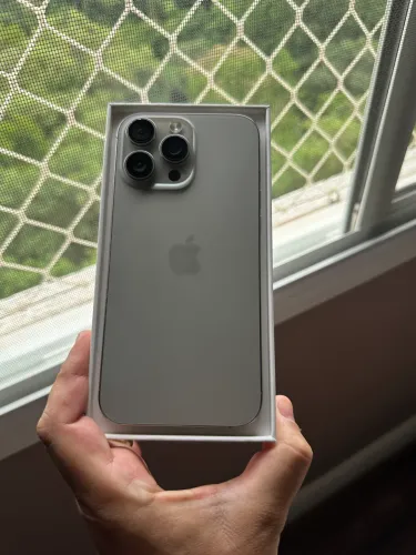 iPhone 16 pro Max 1 TB - novíssimo 