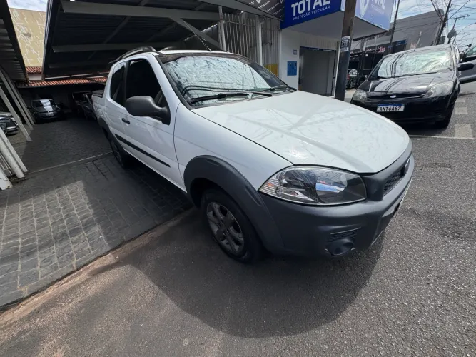 Fiat Strada Working Celeb.1.4 Fire Flex 8V CD 2016