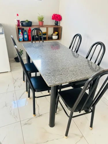 Mesa de marmore