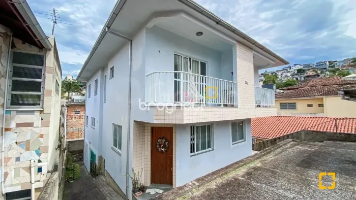 Casa na Trindade