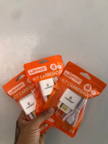 Carregador micro, iPhone e tipo C