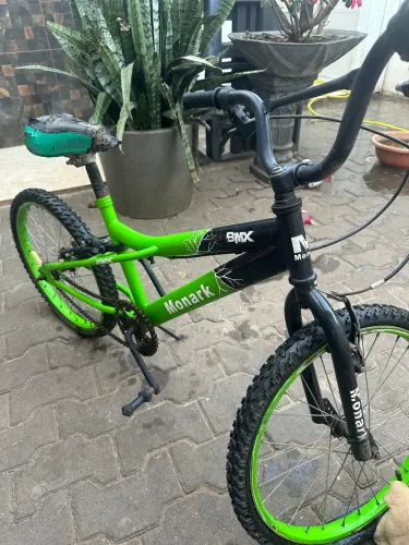 Bicicleta ? 200 reais
