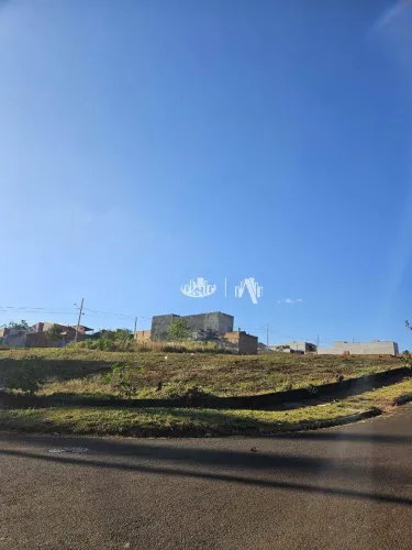 Terreno à venda, 250 m² por R$ 142.000,00 - Tarobá - Londrina/PR
