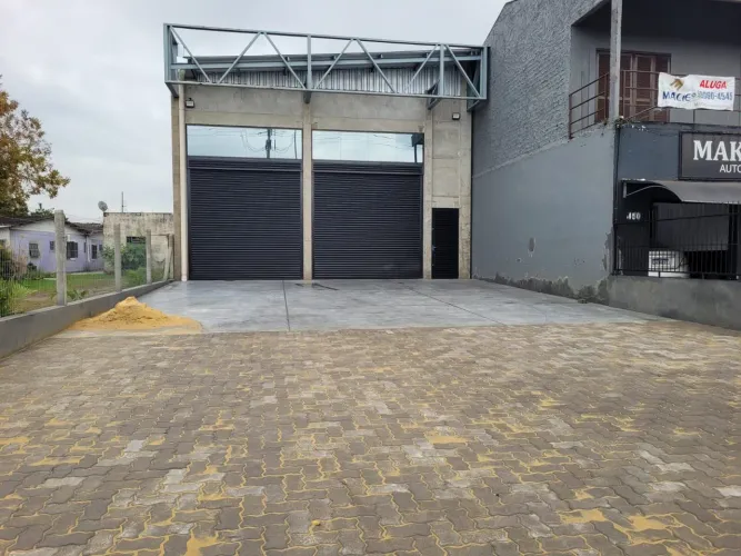 Pavilhão Novo com 400m² e Mezanino Excelente Estrutura Comercial
