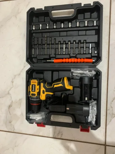 Parafusadeira e furadeira a bateria 21v