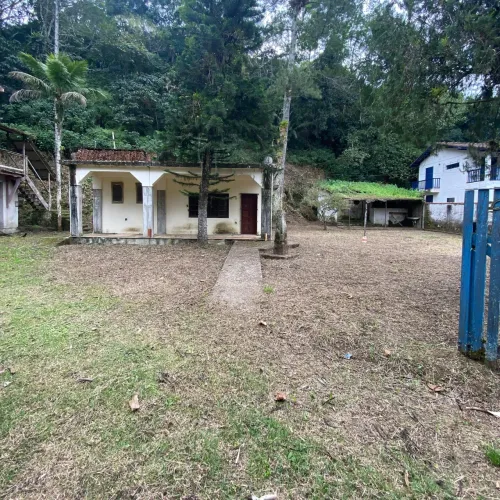 Linda chácara no Pontal - Angra dos Reis RJ. Beira da Rio Santos.