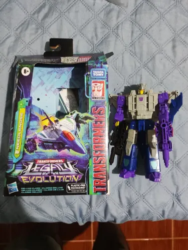 Transformers Legacy Needlenose Completo