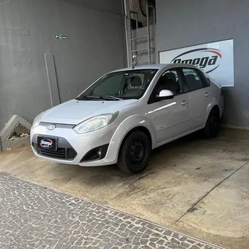 Ford Fiesta 1.6 16V Flex Mec. 5P 2014