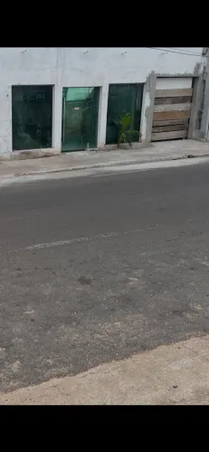 Alugo salas comerciais para escritórios e comércio centro em frente ao inss