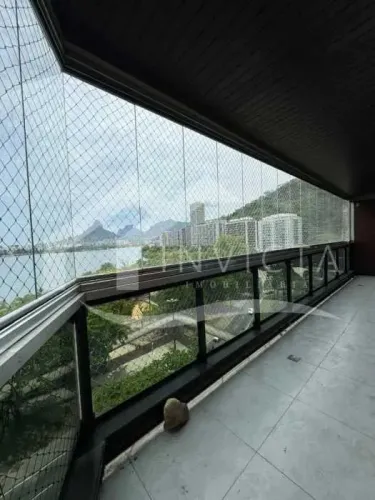 Apartamento : Padrão / Residencial / Lagoa