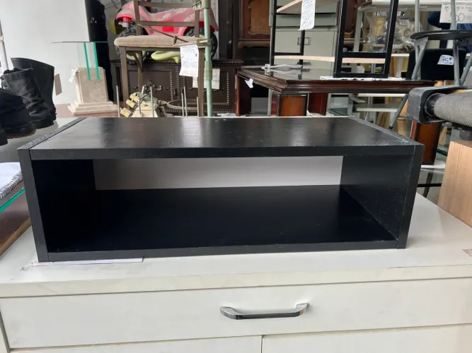 Nicho Retangular Suspenso Preto 66x30