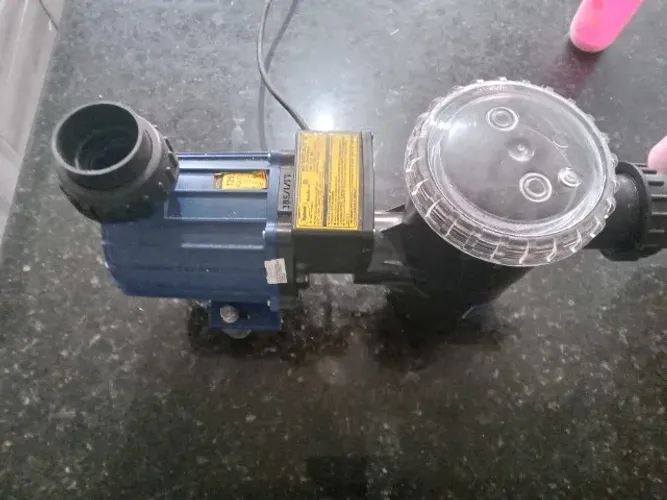 BOMBA D' ÁGUA ELÉTRICA