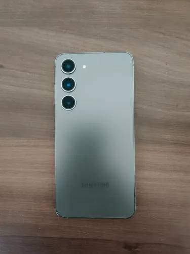Galaxy S23 256GB Verde 5G + Fone Anker Soundcore Liberty 4 (Impecável)