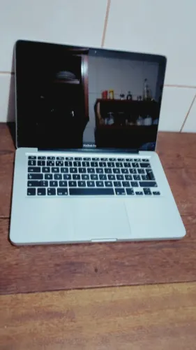 Macbook pro 1278 Retirada de peças