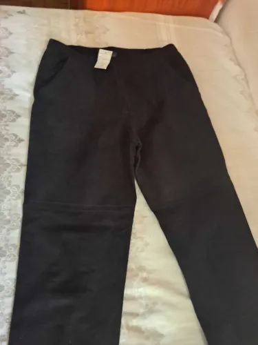 Calça de camurça animale