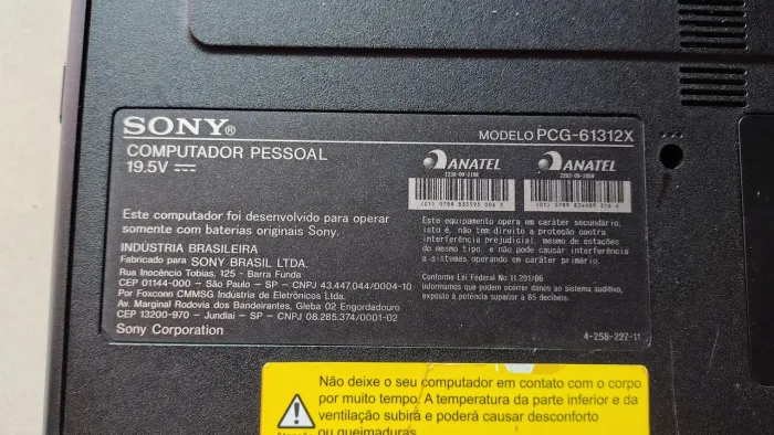 Notebook soni antigo