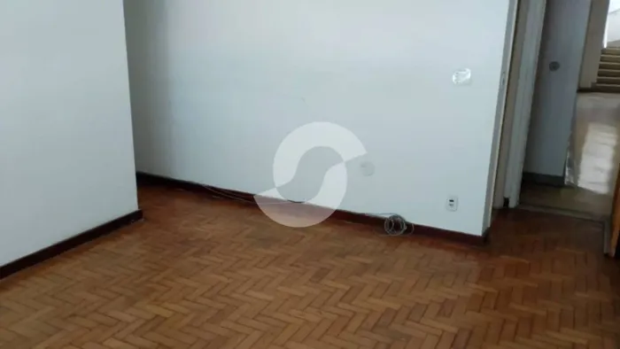 Apartamento com 2 dormitórios à venda, 75 m² por R$ 320.000,00 - Icaraí - Niterói/RJ