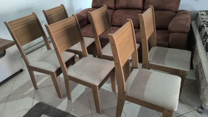 6 cadeiras estofadas NOVAS ( Entrego com Taxa) aceito cartão com taxa da maquina
