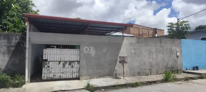 Térrea para venda possui 250 metros quadrados com 3 quartos em Colônia Terra Nova - Manaus