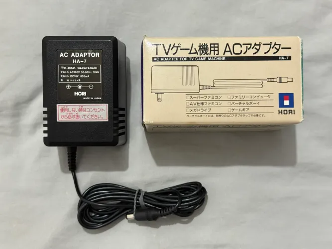 Fonte Multi AC Adaptor HORI HA-7 Na Caixa (Super Famicom / Mega Drive)