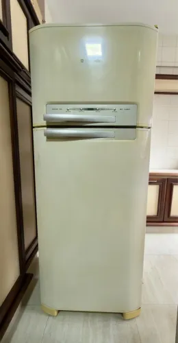 Geladeira Eletrolux 380 L