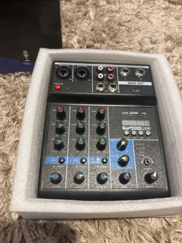 Mesa de som mini