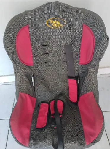 Cadeirinha pra criança 