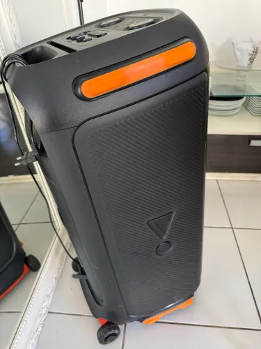 JBL PartyBox com 2 Microfones Sem Fio Originais - Excelente Estado