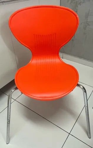 Conjunto com 4 Cadeiras de design moderno