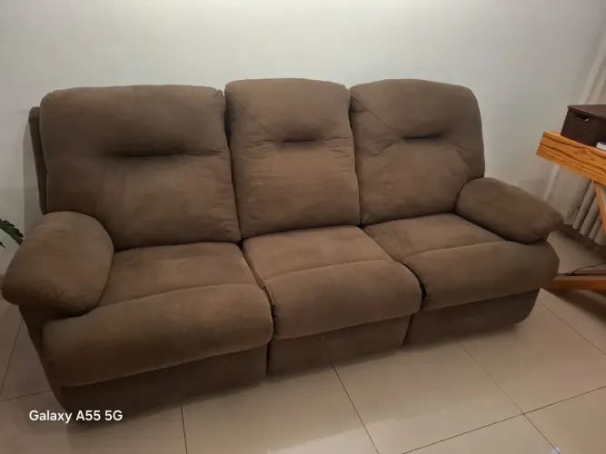 Vendo Sofá Reclinável - R$ 500,00
