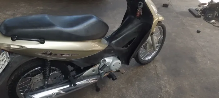Honda biz 125 ES 2010