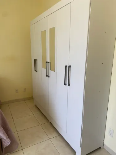 Guarda-Roupa Espaçoso