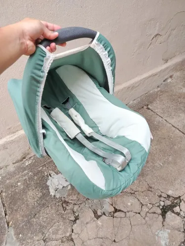 Vendo bebê conforto Galzerano