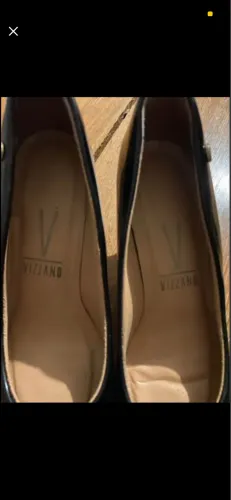 Vendo sapato usei 2 vezes apenas valor 50$