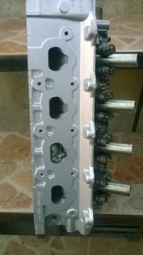Cabeçote Peugeot 206 1.0 16v 