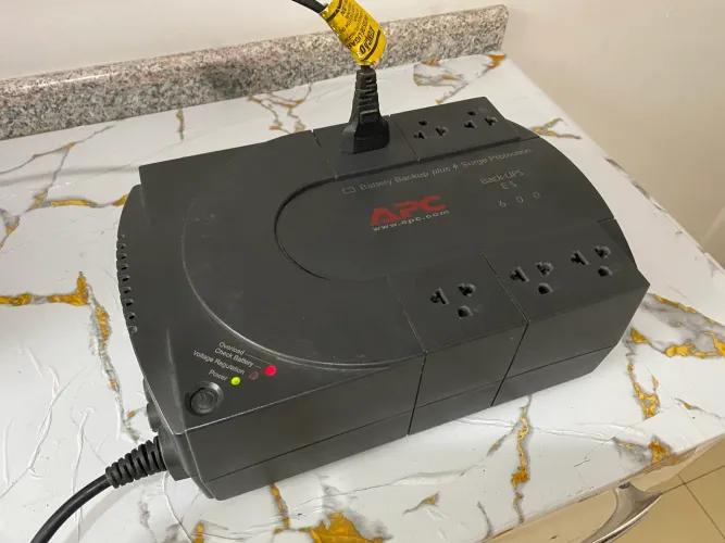 Nobreak APC Back-UPS ES 600 Bivolt