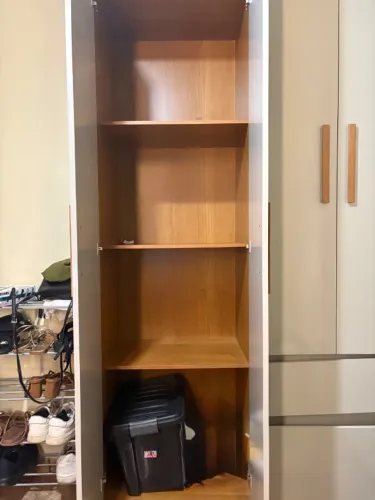 Guarda-roupa 4 portas