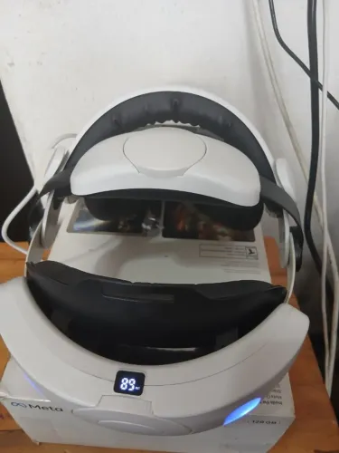 Quest 3 com Alça de 10000 mah
