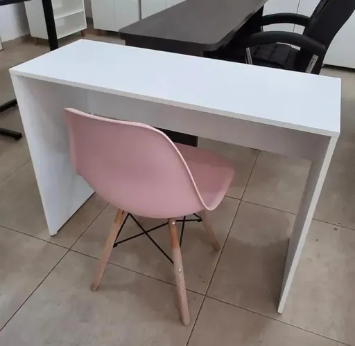 Escrivaninha Simples