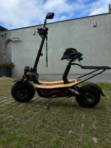 Patinete elétrico MUV FLOW 1000w com assento