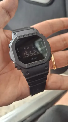 Relogio Casio GShock dw5600 novo. Com nota. Completo. 