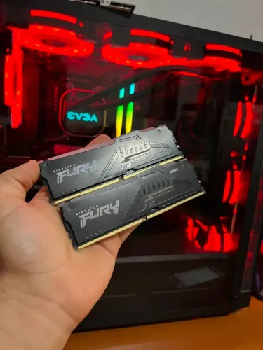 Memória Ram DDR5 Fury Superframe edition 5600mhz 2x8GB 